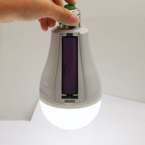 Ampoule LED à Piles Rechargeables 20W